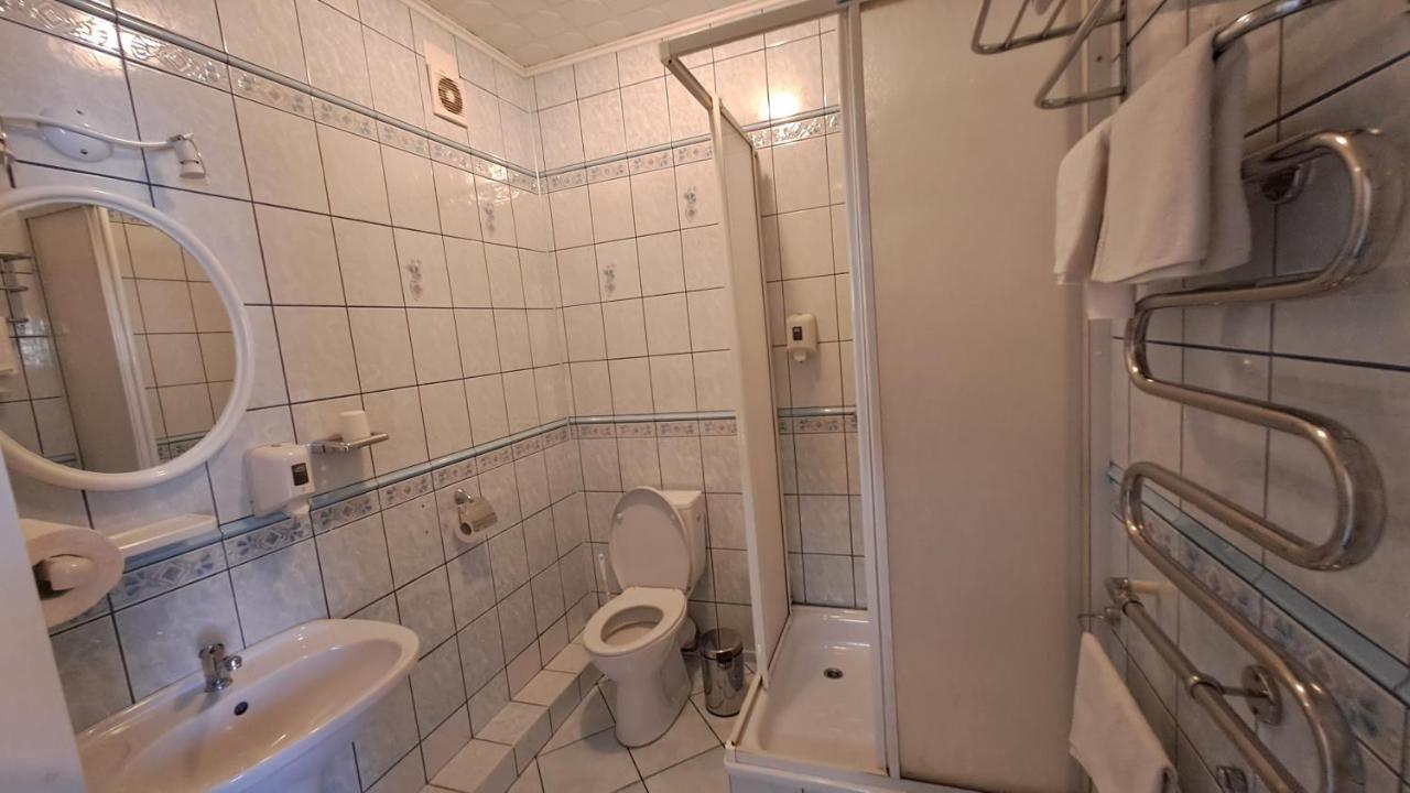Saules Rati Hotell Daugavpils Eksteriør bilde